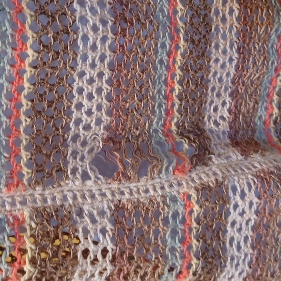 Roz & Ali Open Weave Pullover Top - Picture 5 of 9